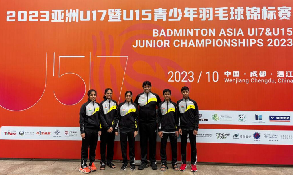 Karnataka state players and coach participated in Badminton Asia junior ...